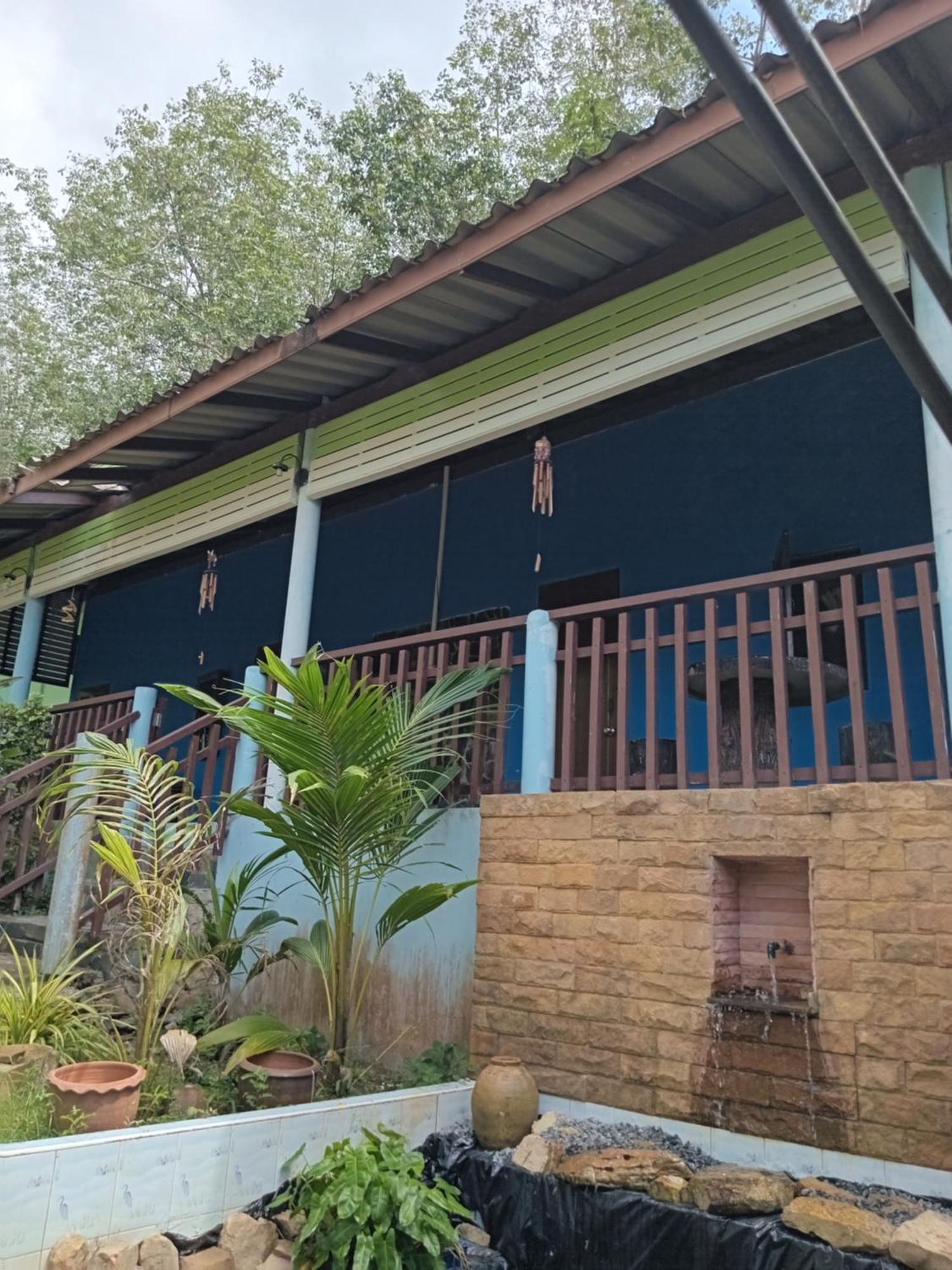 Chor Chaba Hotel Ko Kut Buitenkant foto