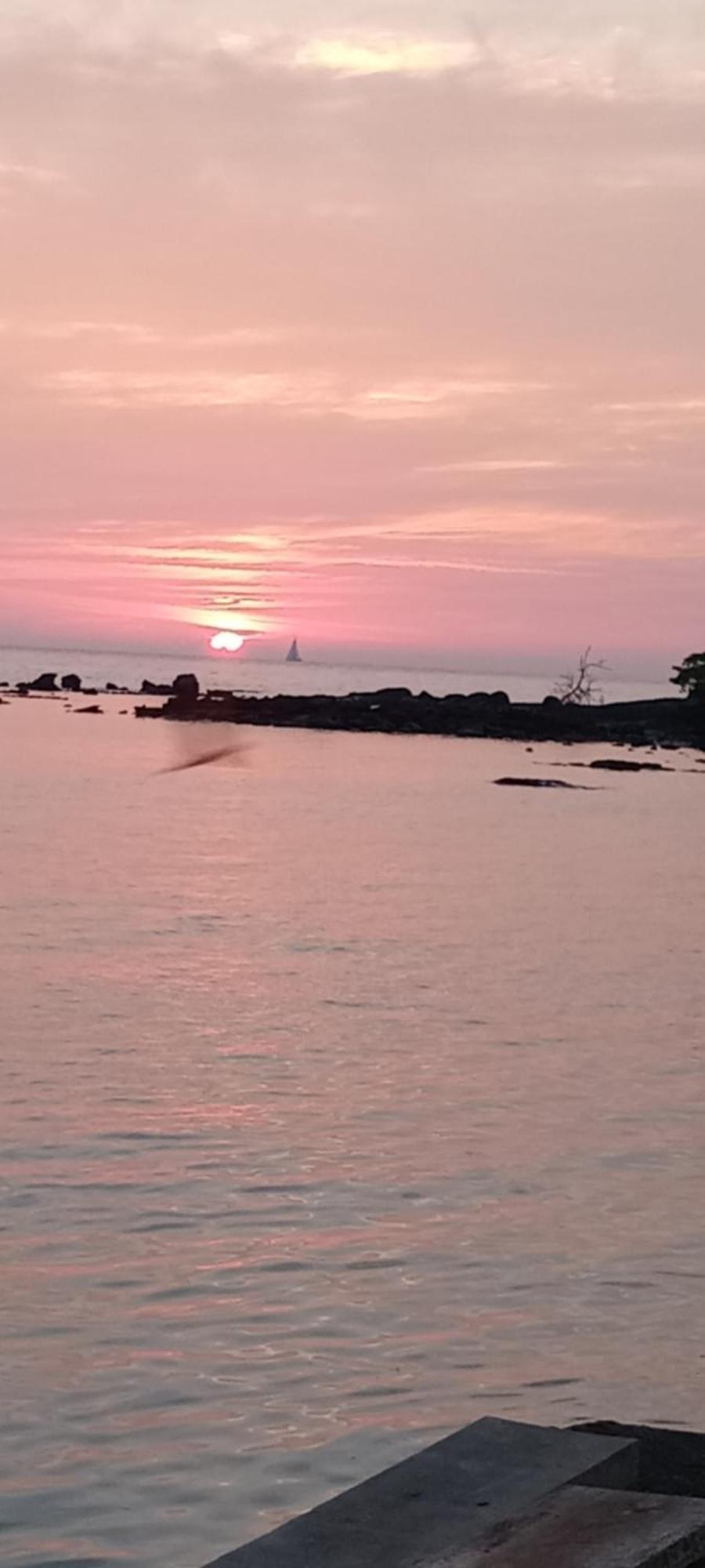 Chor Chaba Hotel Ko Kut Buitenkant foto